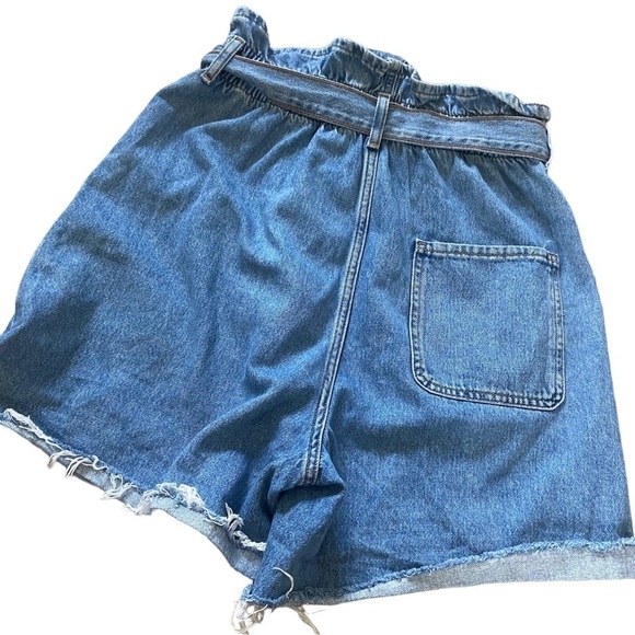 Zara light blue belted paperbag denim shorts Sz 8 - Picture 3 of 6